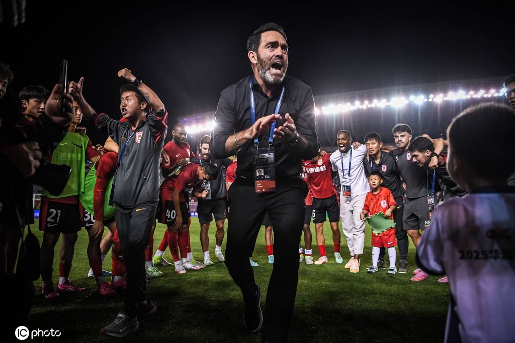 中超前瞻:泰山连战京沪左右争冠格局 广东德比生死对决