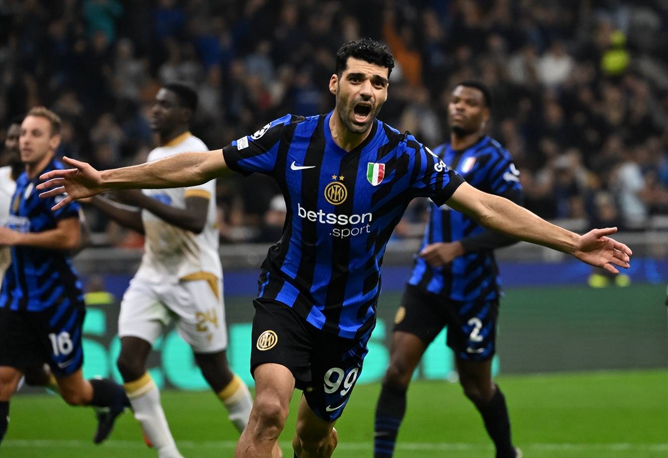 国米转会窗风波不断!帕瓦尔被迫离队,博尼拒那不勒斯加盟,齐沃引援仍留遗憾