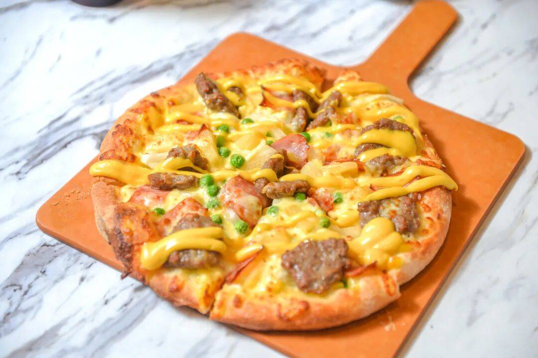 达美乐比萨开启宠粉模式，30+款比萨限时“买一送一”*，速冲！