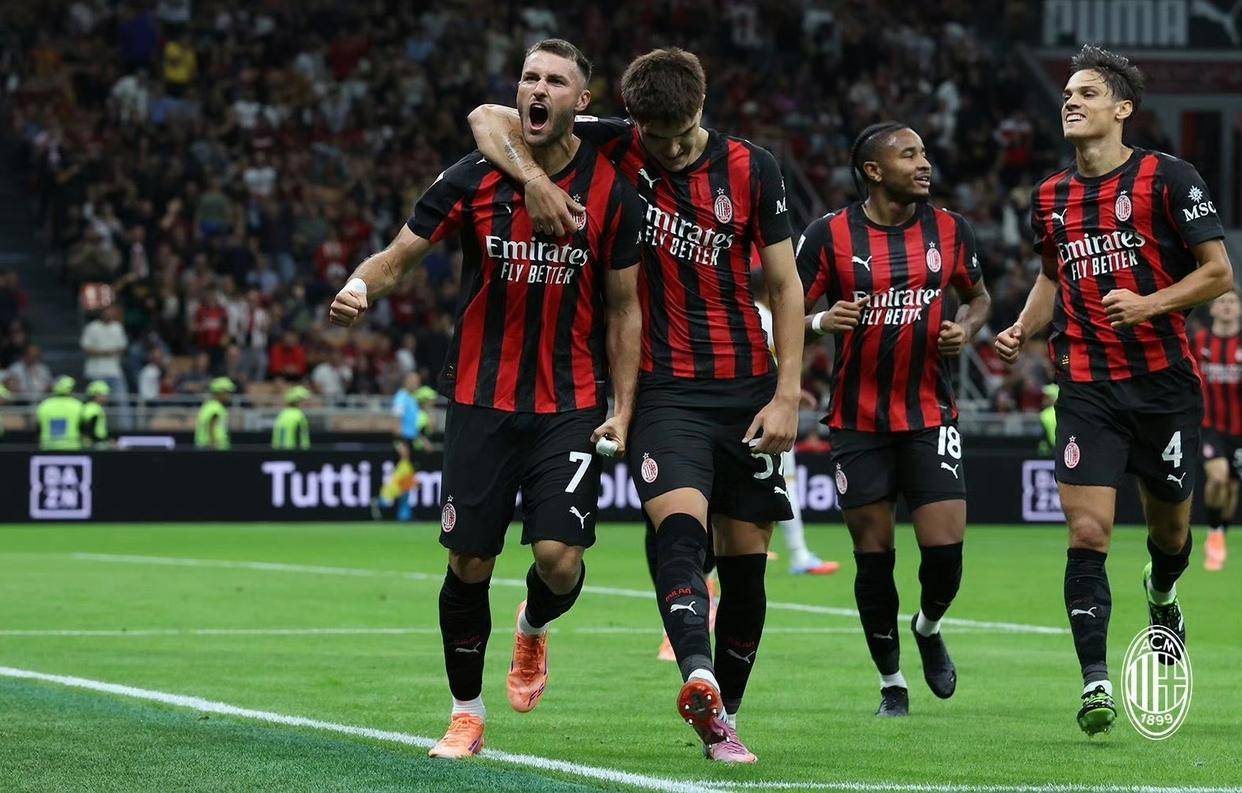 4连胜!米兰双杀莱切,萨56拉比奥惊艳,恩昆库大希门破荒