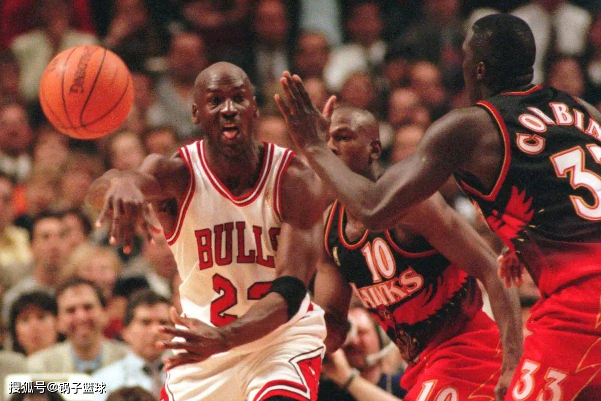 击掌防守变犯规,NBA重磅规则修改!火箭队狄龙防库里成反面典型