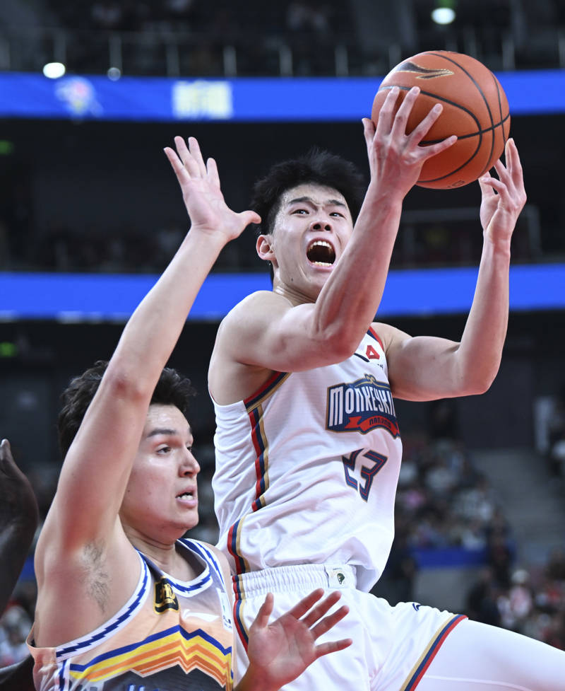 林葳留洋加盟俄勒冈大学,成为从CBA到NCAA第一人