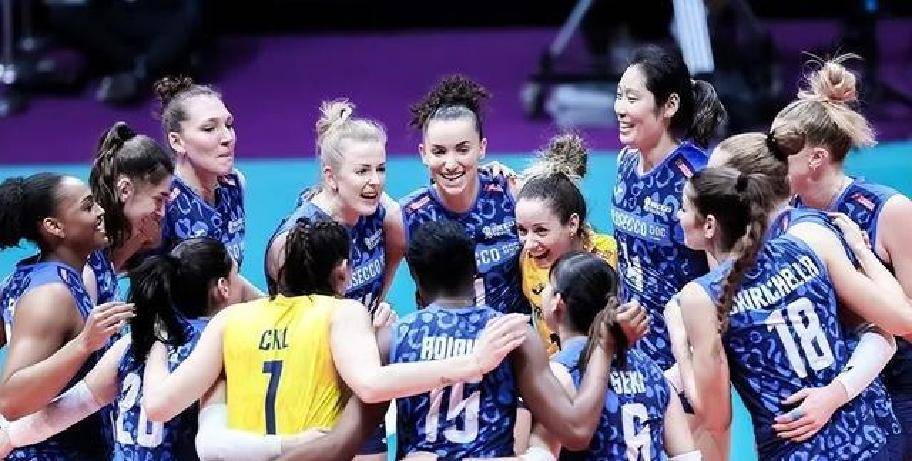 3-2险胜！科内利亚诺12连胜领跑意甲，朱婷归队备战世俱杯