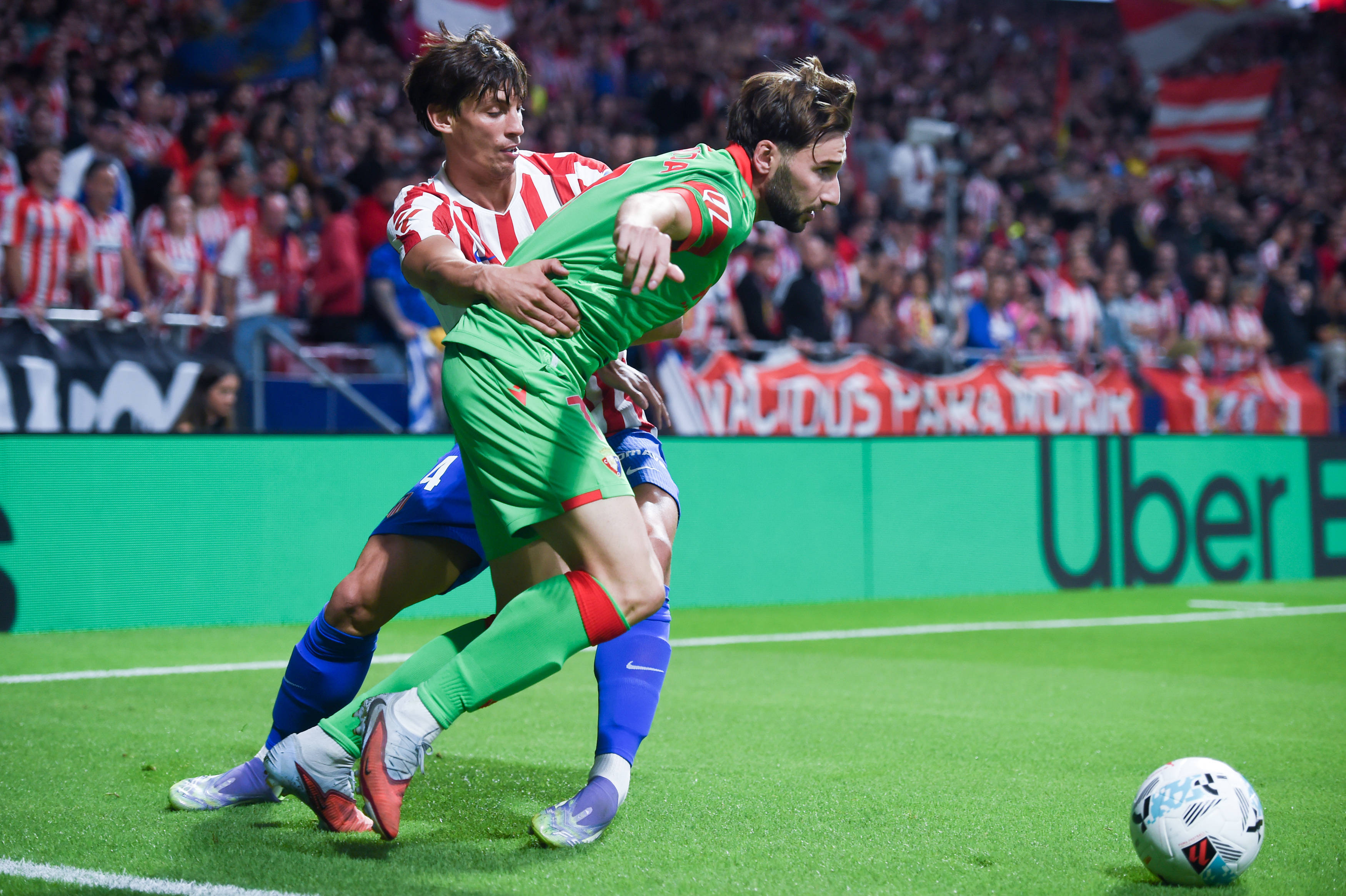 (体育)足球——西甲:马德里竞技胜奥萨苏纳