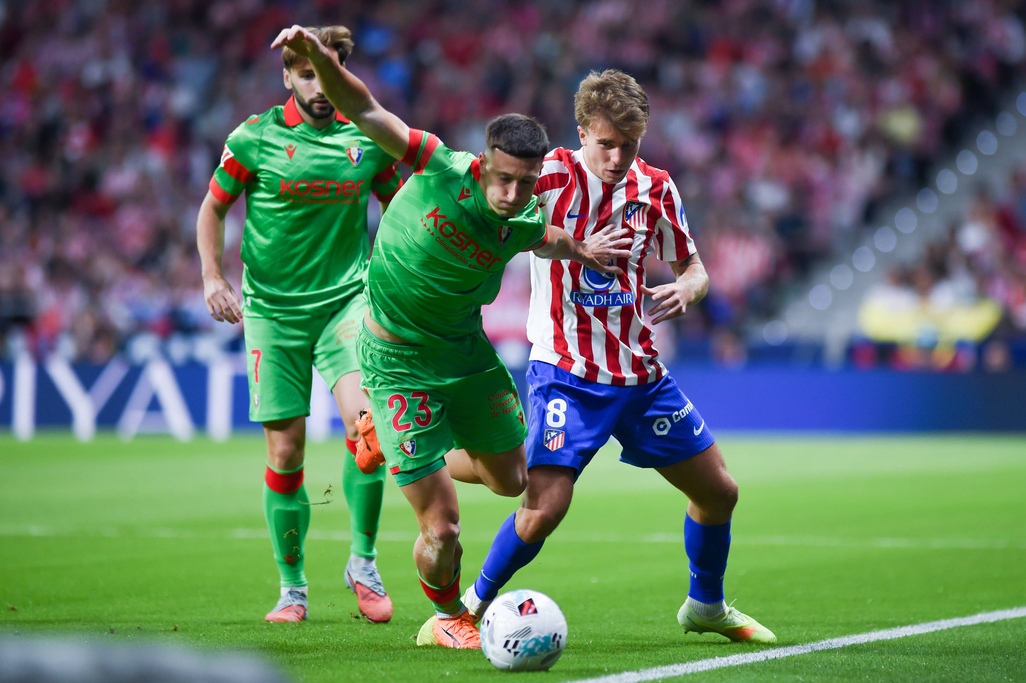 (体育)足球——西甲:马德里竞技胜奥萨苏纳