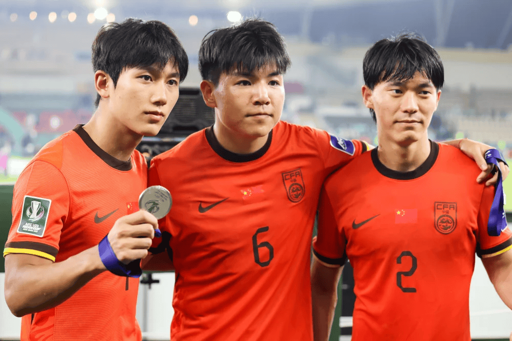 一文回顾中国足球的川渝德比：十七年等待，龙兴再起风云